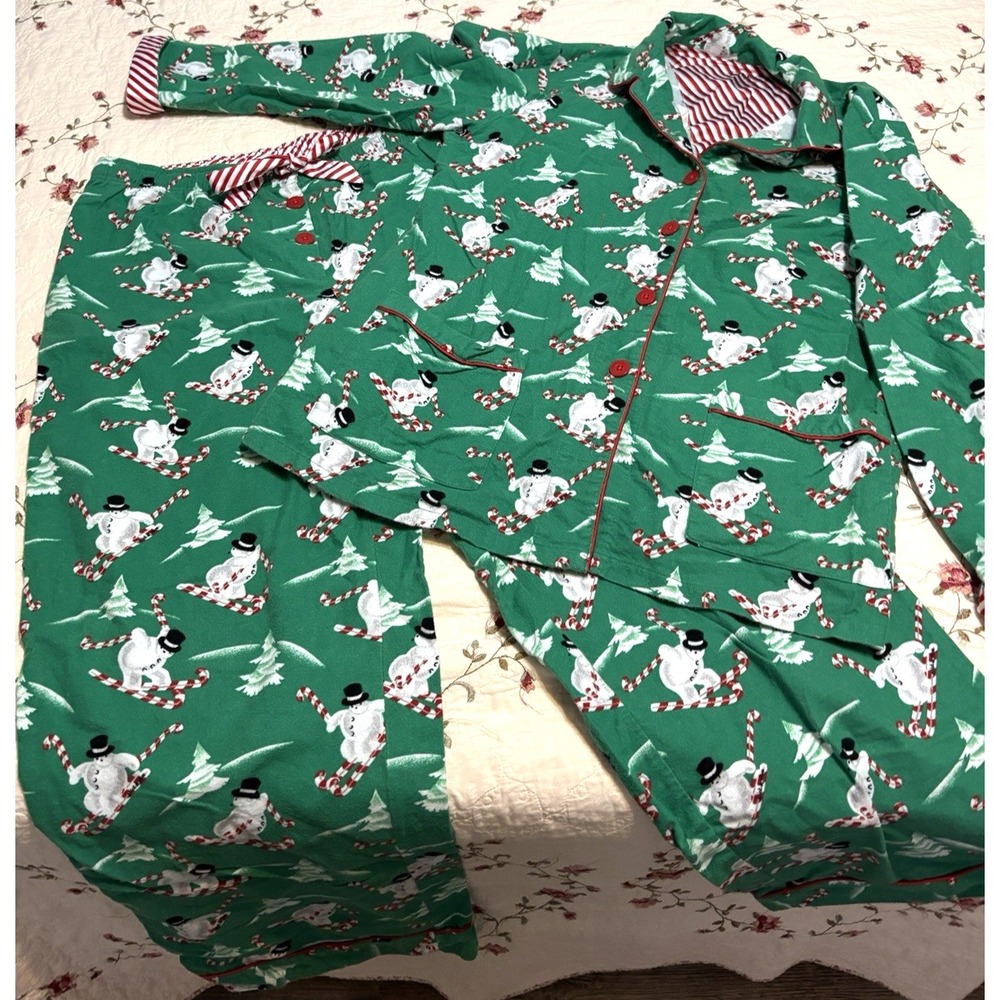 Nick & Nora Christmas Pajamas Size XL Green Flannel Skiing Snowmen Candycane